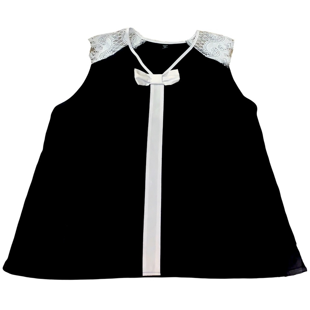 Women's SHEIN Plus Size 3X Black and White Lace Bow Blouse - Guipure Lace Top